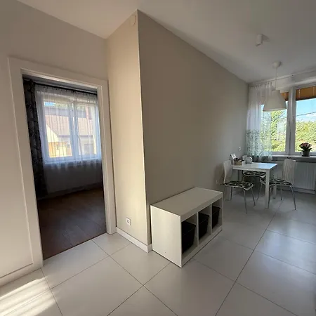 żabie Oczko Apartament *